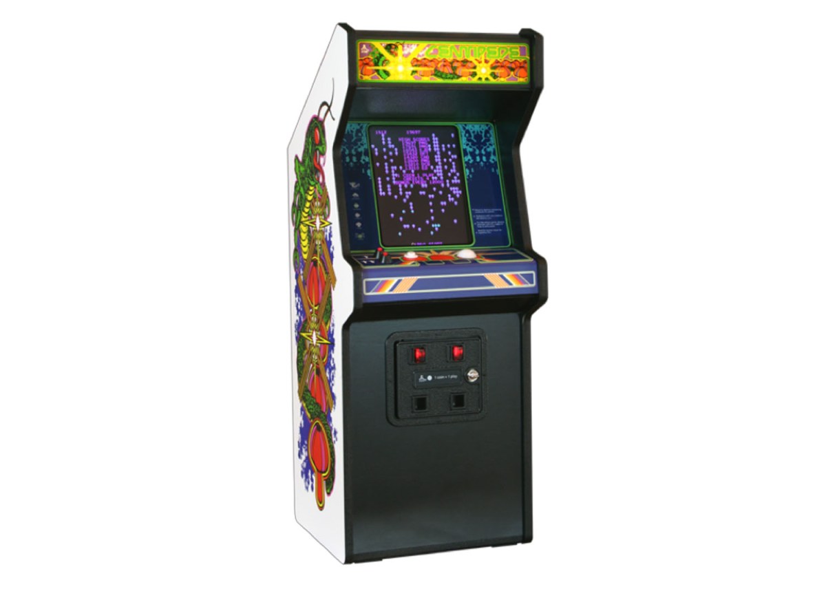 Centipede video game